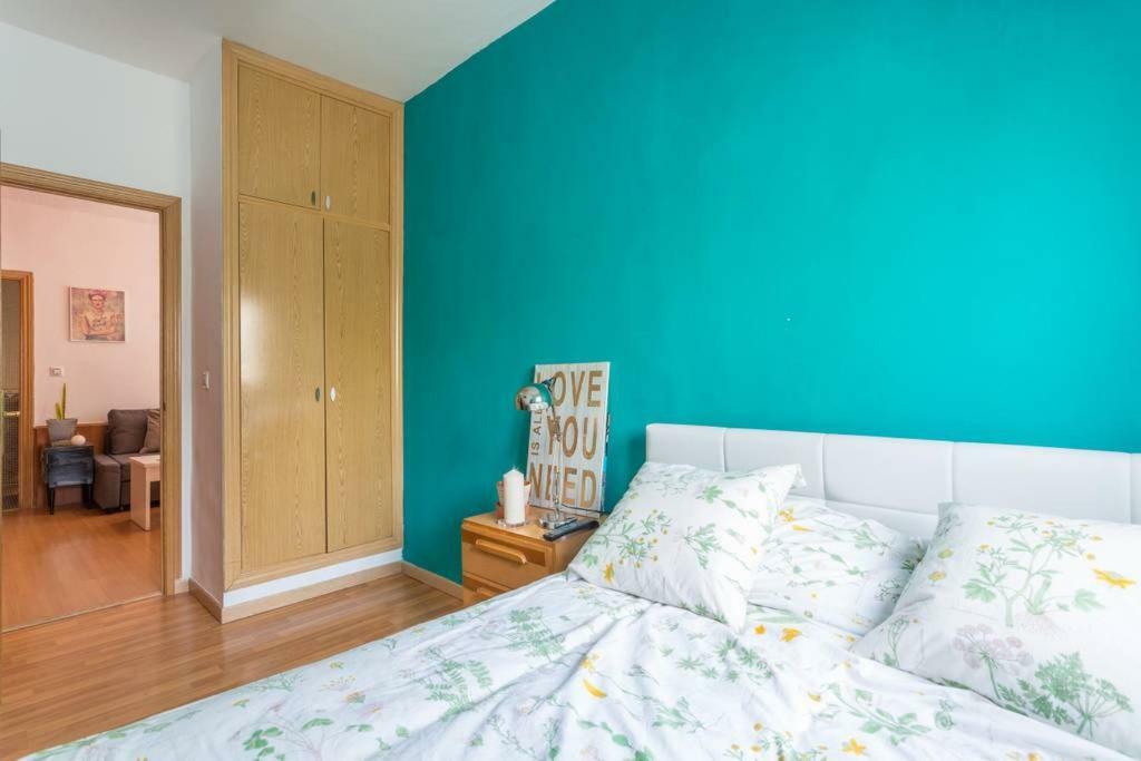 Apartamento Urgel Madryt Zewnętrze zdjęcie