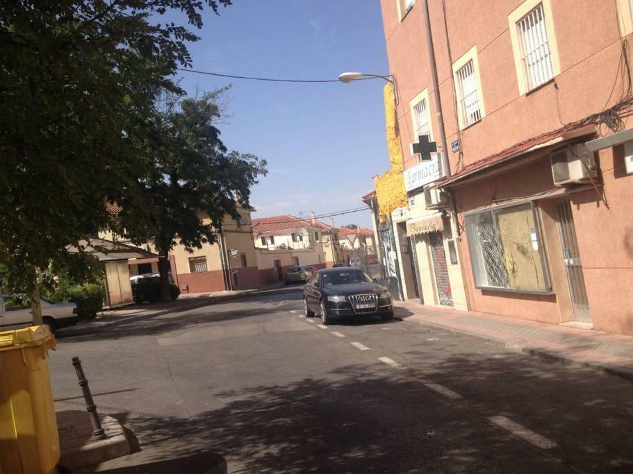 Apartamento Urgel Madryt Zewnętrze zdjęcie